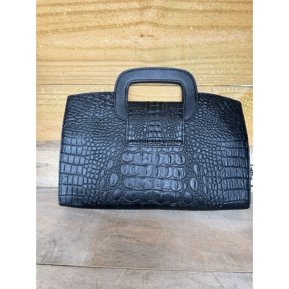 Alligator Print Black Handbag Top Handle  Very‎ Cute Small Bag
